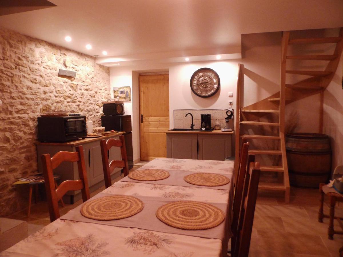 Les Bois D'Ormes Apartment Bessey-en-Chaume Bagian luar foto